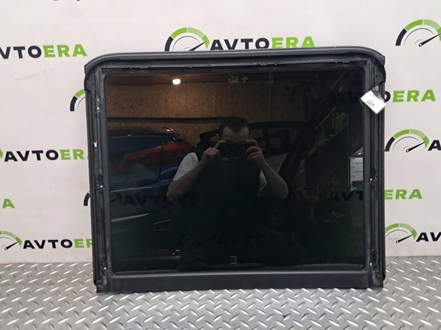 Крышка люка крыши, задняя 5NN877056 VAG
