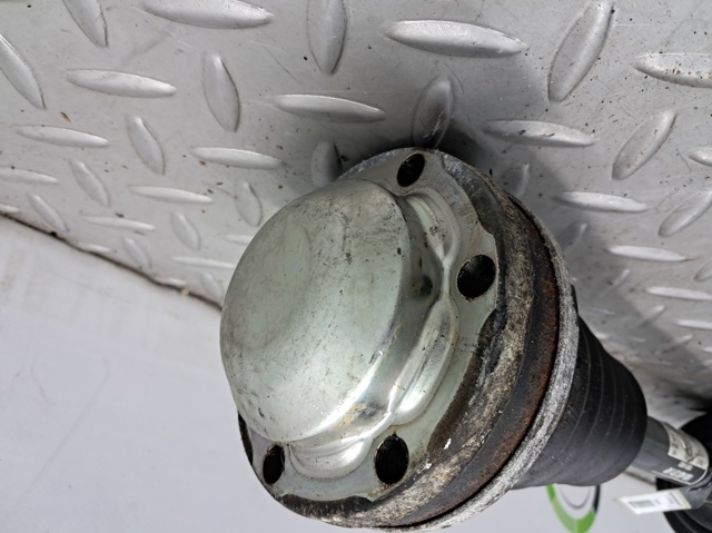 5Q0407271AP VAG Левая полуось купить в Ровно