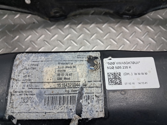 Ось задняя дополнительная 5Q0505235K VAG