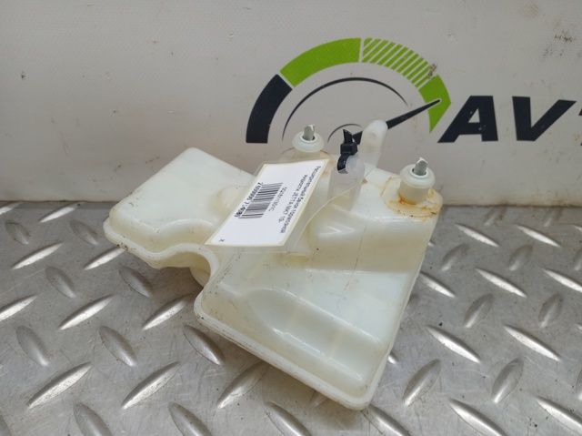 Бачок тормозной жидкости Volkswagen Passat B8