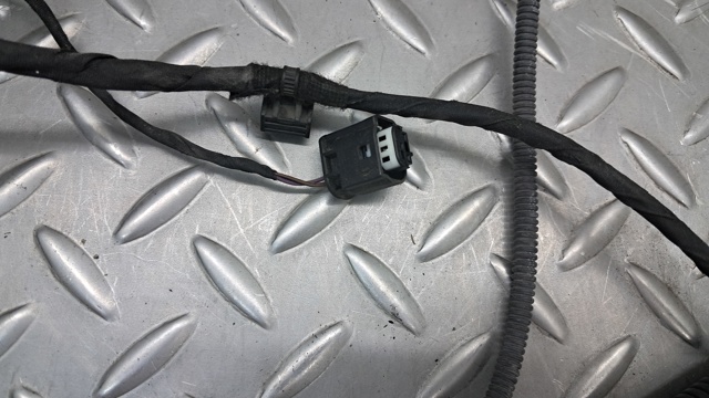 61119353020 BMW купить в Киев