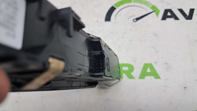 61317949328 BMW купить в Чернигов