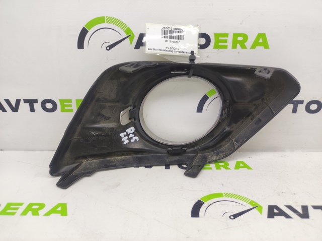 Решетка бампера, левая 622574BA0B NISSAN