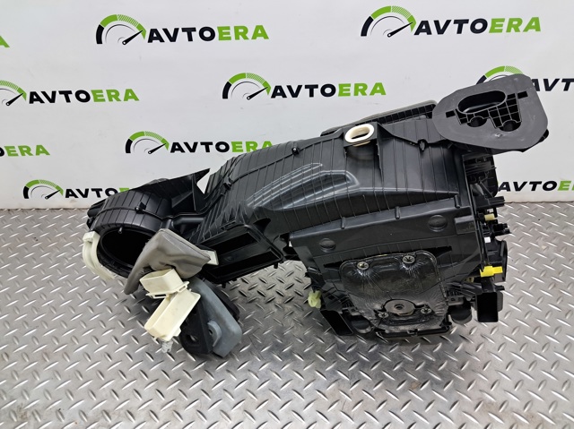 Корпус печки в сборе 64119361729 BMW
