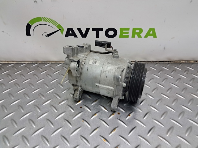 Компрессор климатической установки 64525A5C713 BMW