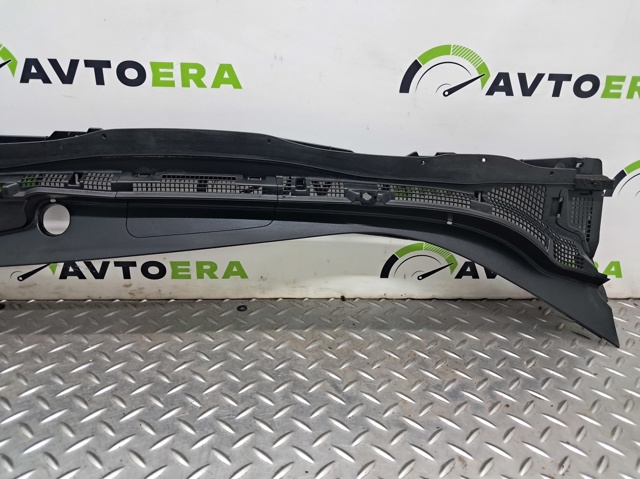 Водосток лобового стекла, жабо 668623NF0A NISSAN