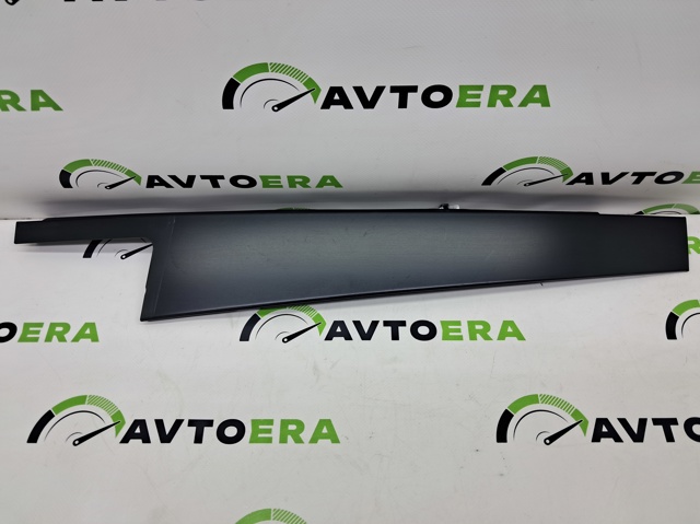 Накладка двери задней правой вертикальная 68102576AC CHRYSLER