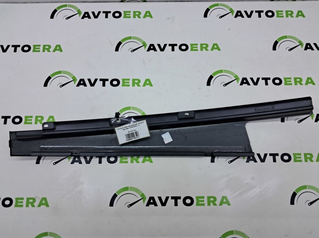 68102576AC CHRYSLER Накладка двери задней правой вертикальная купить в Кривой Рог