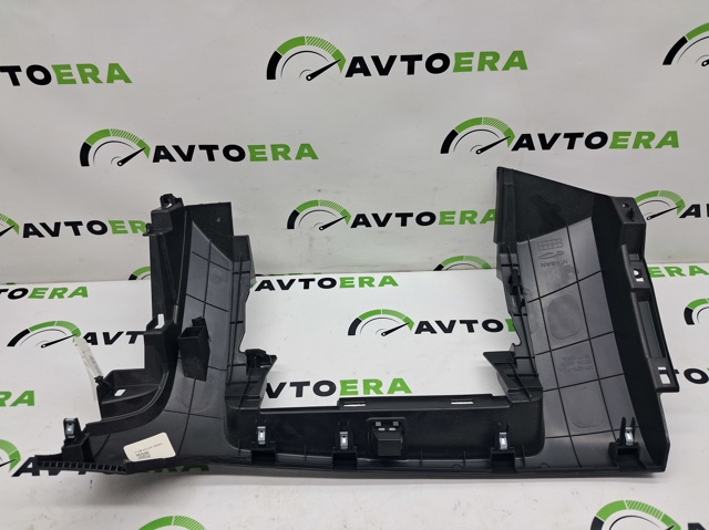681046RR0A Накладка на торпедо купить Кривой Рог