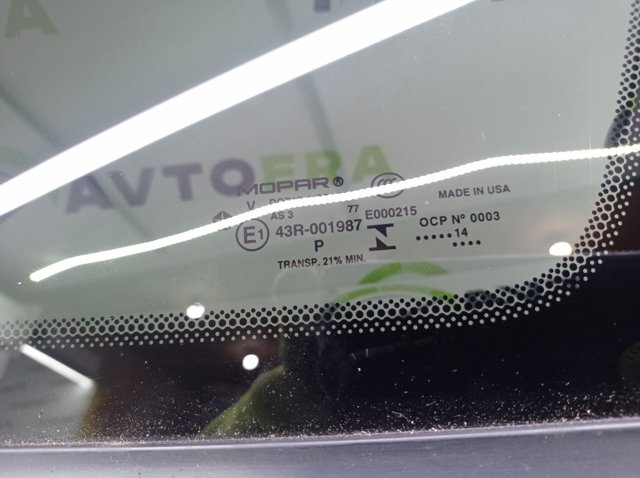 68224804AA CHRYSLER Стекло кузова (багажного отсека) правое купить в Харьков