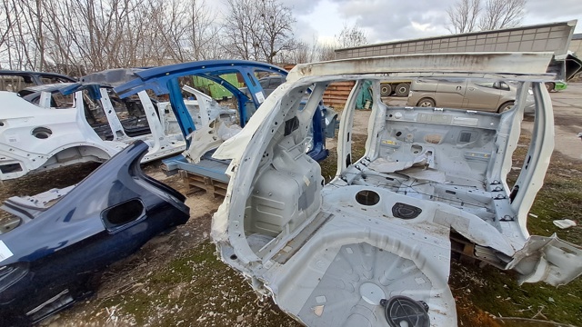 68243523AC CHRYSLER купить в Полтава