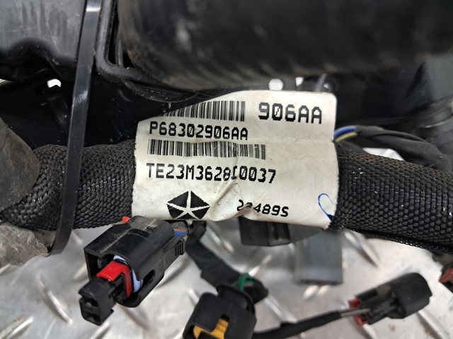 Электропроводка моторного тсека 68302906AB CHRYSLER
