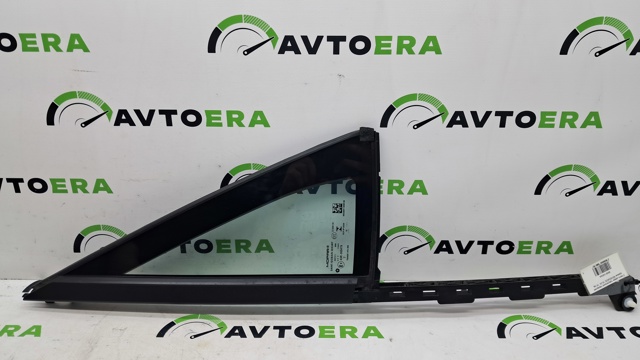 Стекло треугольное двери передней правой 68361345AA CHRYSLER