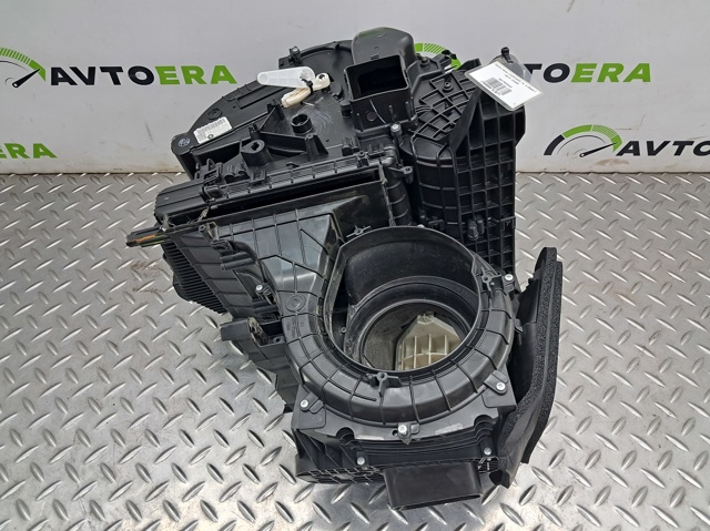 CHRYSLER 68379858AB Корпус печки в сборе в наличии Киев