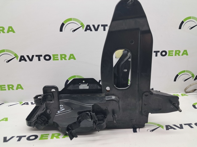 Подставка аккумулятора 68416542AA CHRYSLER