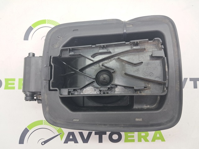 CHRYSLER 68461182AA Петля лючка топливного бака в наличии Хмельницкий