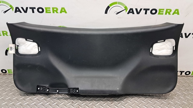 Пластик пятой двери 6AV27DX9AB CHRYSLER