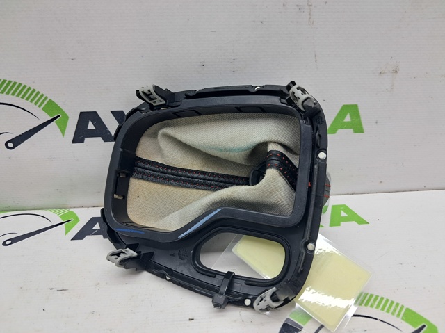6MZ68LR5AB CHRYSLER купить в Чернигов
