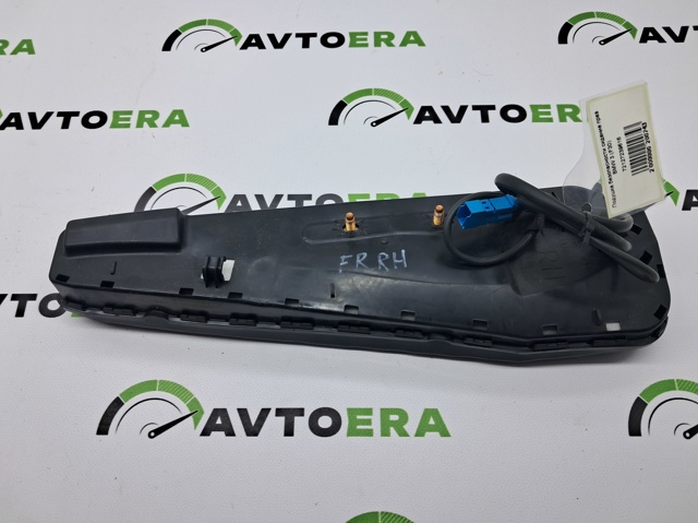 Подушка переднего сиденья 72127239616 BMW