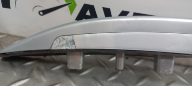 Рейлинг крыши правый 738209TB0A NISSAN