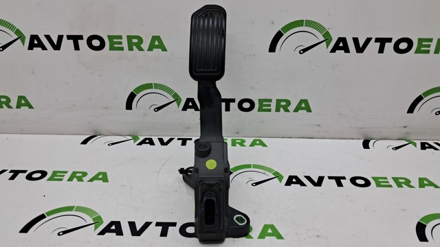 Педаль акселератора 781100W040 TOYOTA