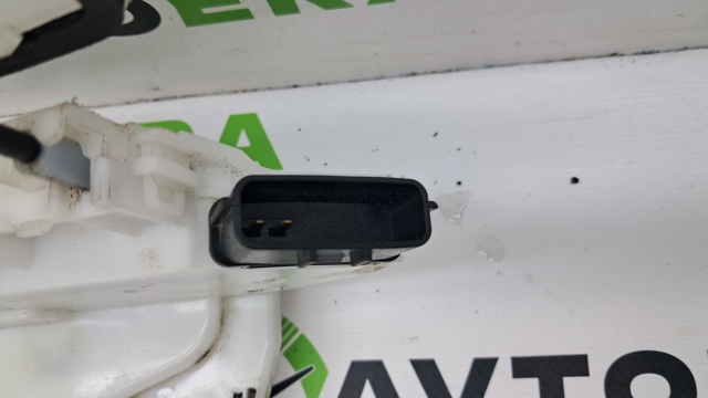 Внутренний дверной замок 805005NA0A NISSAN