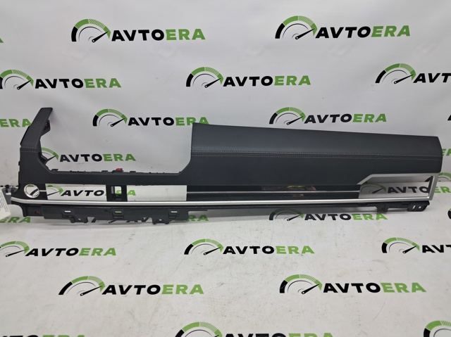 Решетка вентиляции салона на "торпедо", правая 8055A162XA MITSUBISHI