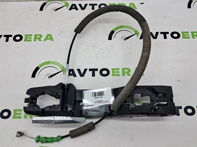 806116RR0A NISSAN Держатель наружной ручки двери передней левой купить в Ужгород