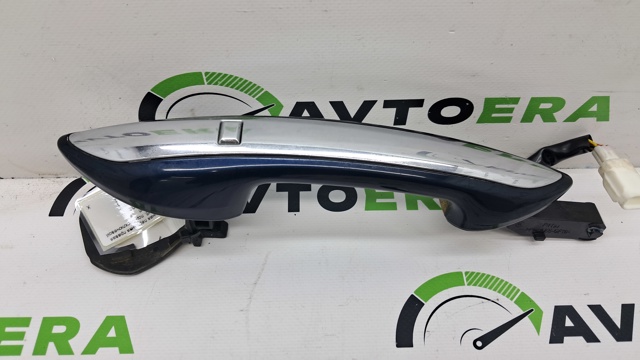 Ручка двери передней наружная правая 806405NA0A NISSAN