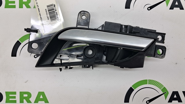 NISSAN 806715NA0A Ручка двери левой внутренняя передняя/задняя в наличии Ирпень