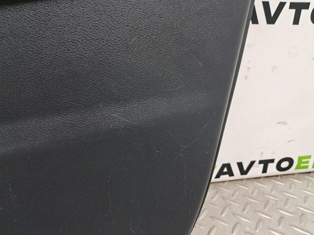 809A06RR7A NISSAN Обшивка (облицовка) внутренняя двери передней правой купить в Днепр