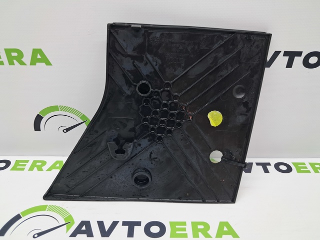 Уплотнитель крыла 80A805286A9B9 VAG