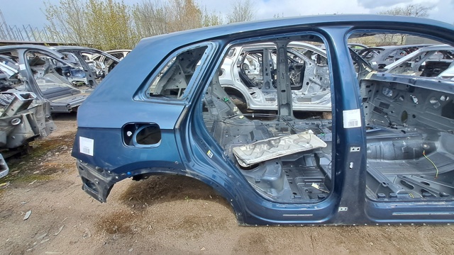 Крыло заднее правое 80A809838STL VAG