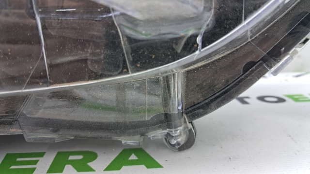 811500R350 Левая фара купить Хмельницкий