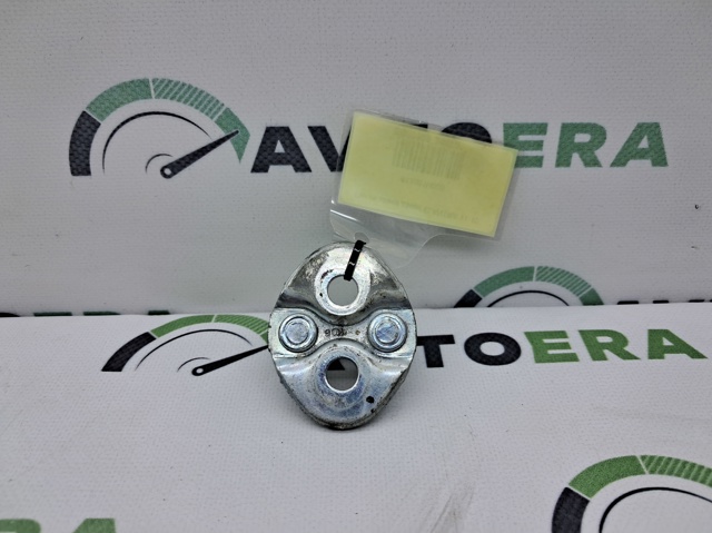 Фиксатор/петля (зацеп) замка двери задней 813501H000 HYUNDAI