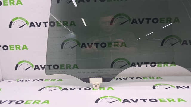 823015NA2A NISSAN Стекло двери задней левой купить в Харьков