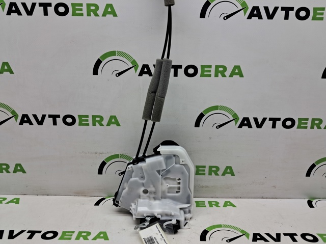 Замок двери задней левой 825016RR0A NISSAN
