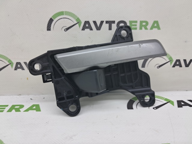 Ручка передней двери внутренняя, правая 82620F2000 HYUNDAI