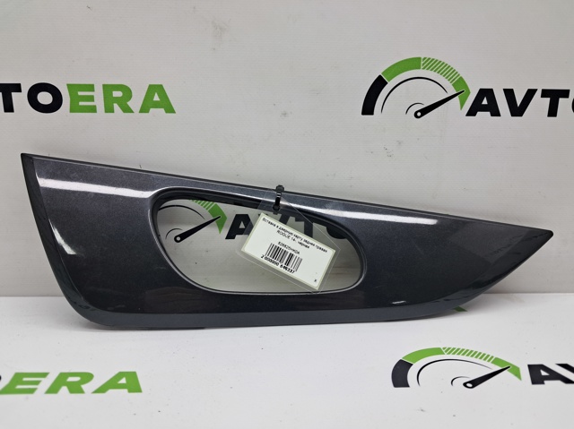 Накладка кнопки стекло подъемника заднего правого 826825HK0A NISSAN