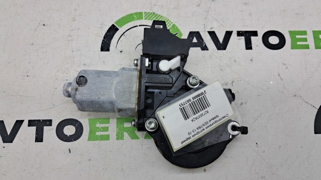 Мотор стеклоподъемника двери задней, правой 827303TA2A NISSAN
