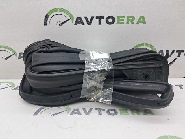 828303NF0A NISSAN купить в Ужгород