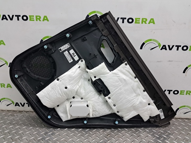 829A16RR7A Обшивка (облицовка) внутренняя двери задней левой купить Черновцы