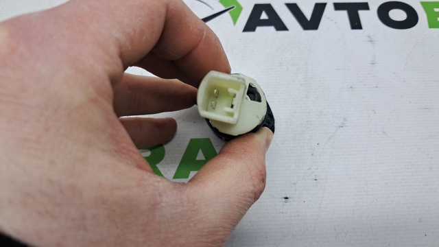 TOYOTA 8553042010 Гнездо (розетка) прикуривателя в наличии Ровно