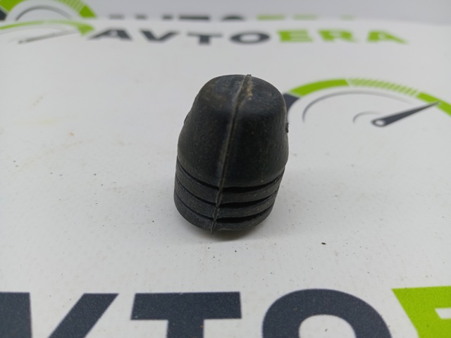 867827500A VAG Буфер (отбойник) капота купить в Одесса