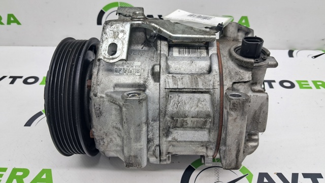 Компрессор кондиционера 8831078011 TOYOTA