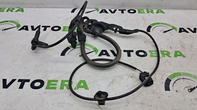 Датчик АБС (ABC) передний, левый 895430R040 TOYOTA