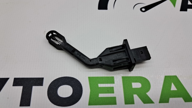 Датчик температуры испарителя 8K0820539 VAG