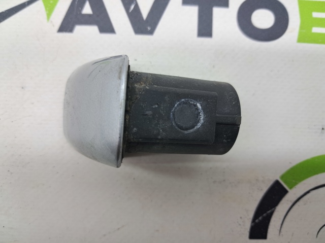 8K0839879GRU VAG Накладка ручки двери купить в Днепр