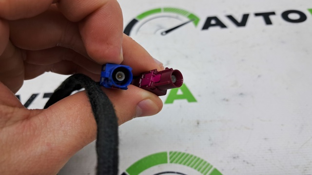 VAG 8R0035503CGRU Антенна в наличии Одесса