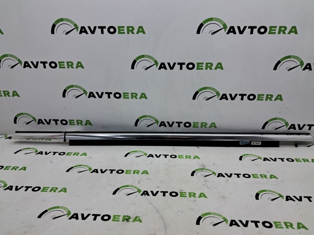 8R0853764F2ZZ Молдинг опускного стекла двери задней правой купить Сумы